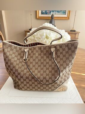 Gucci Britt Tote Bag